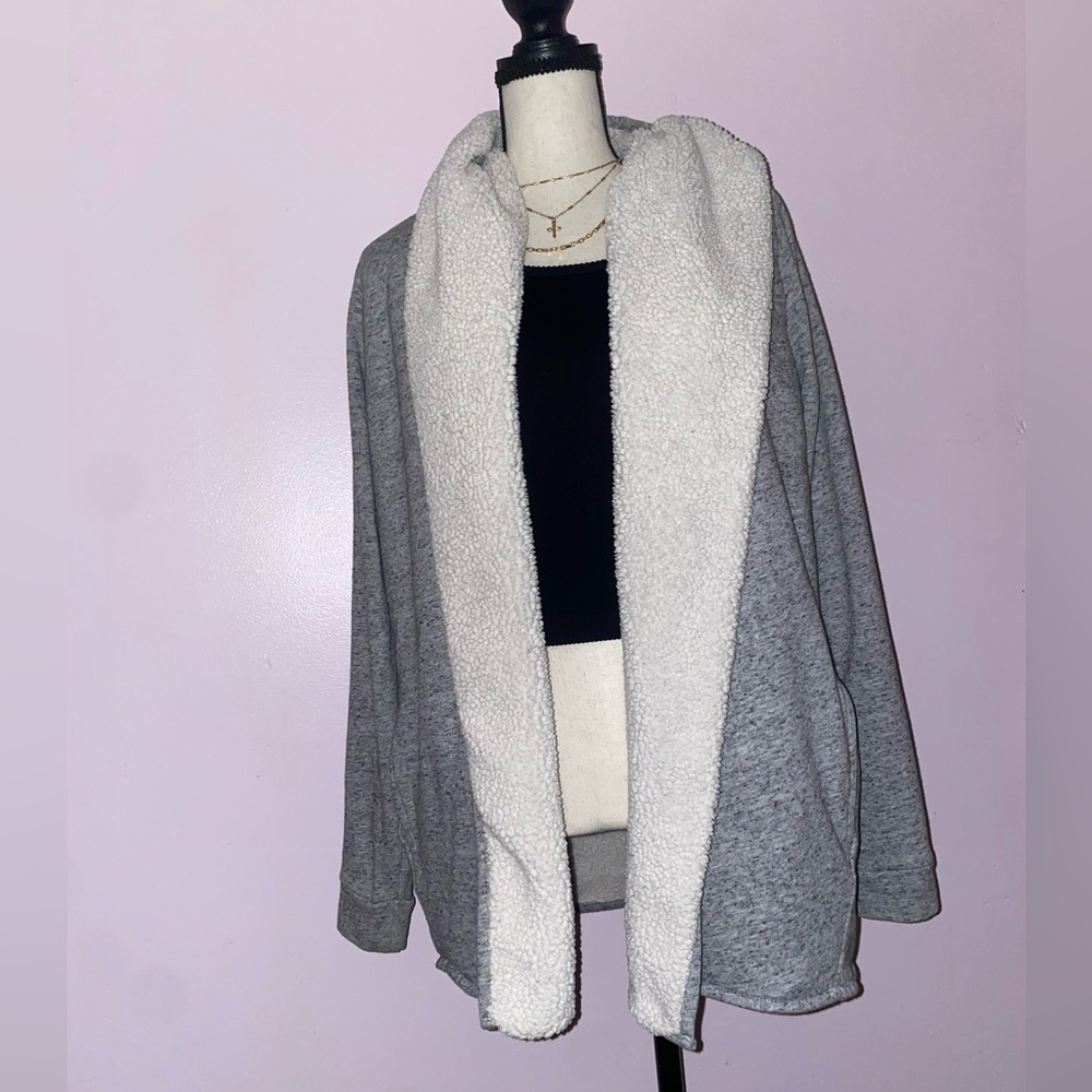GAP Women’s Sherpa-Lined Hooded Gray Cardigan Sweater Size XS(#bundle&save)